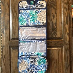 Vera Bradley Hanging Organizer